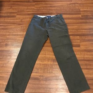 Green Tommy Hilfiger Classic Fit Chino pants